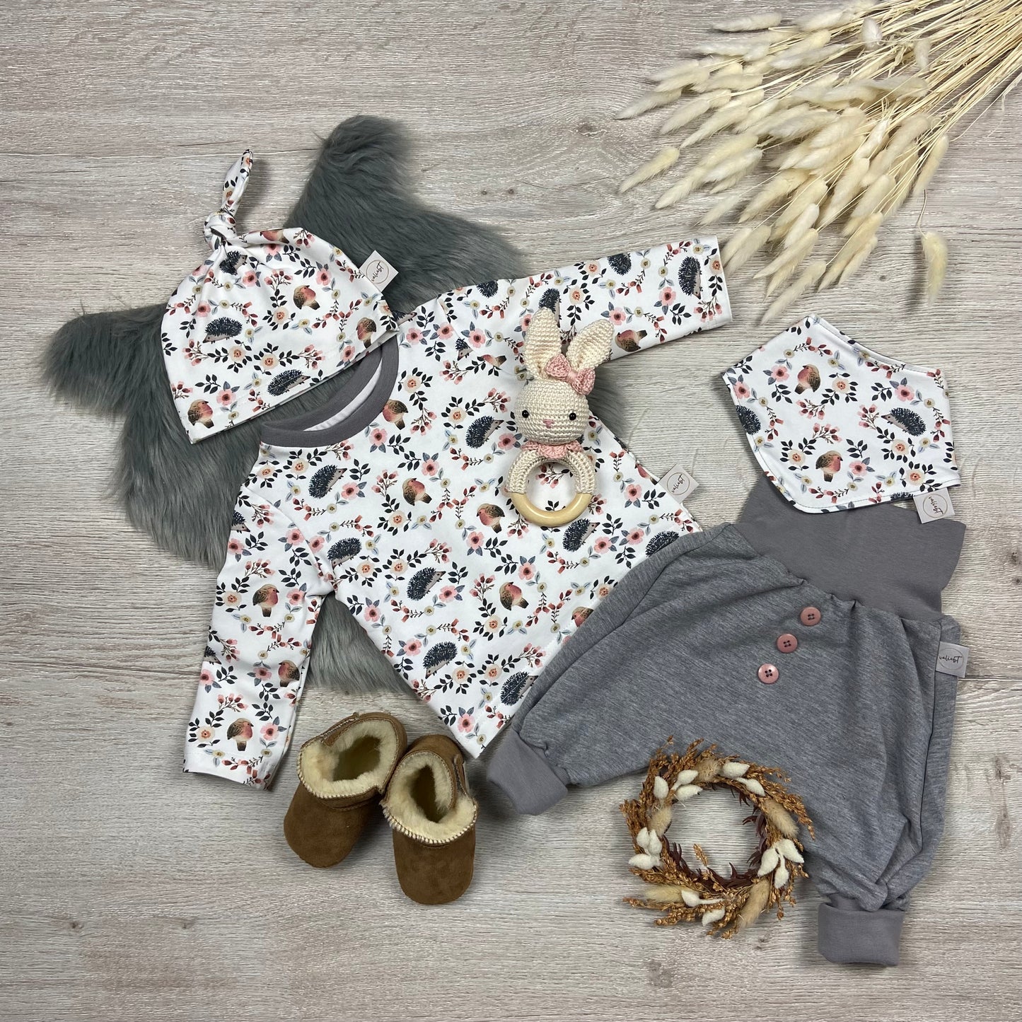 Set “romantic forest”